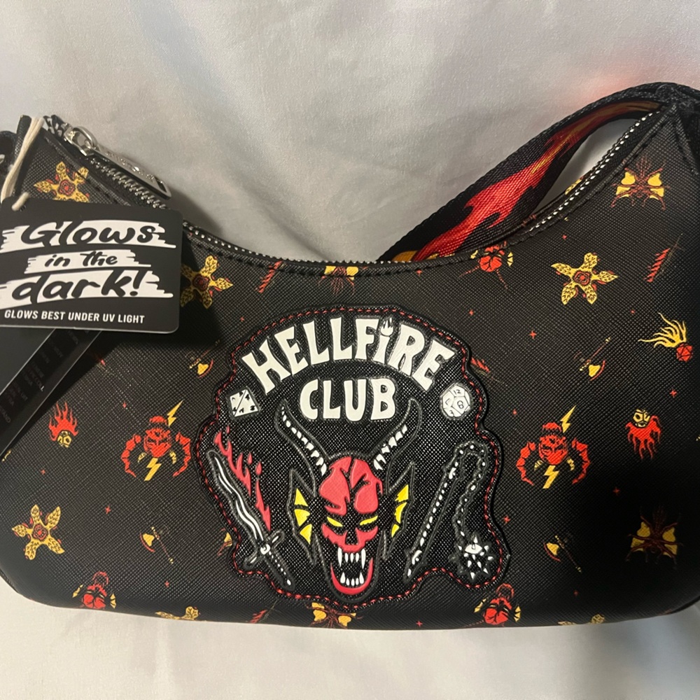 Loungefly Black Shoulder Bag.